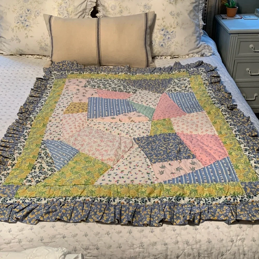 NWOT Patchwork Design Quilt
